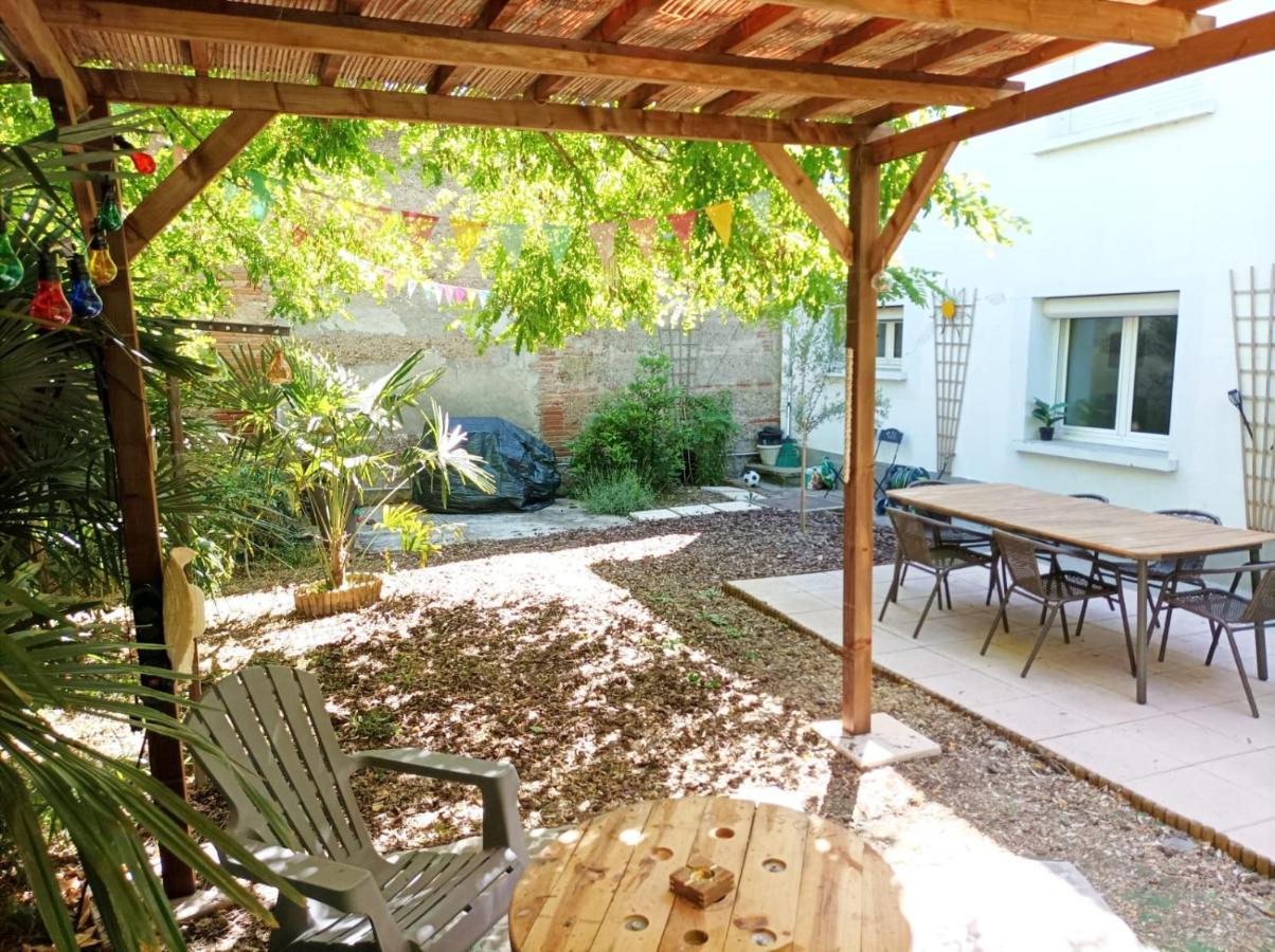 La Cahute, Appartement T2 Avec Jardin Ou Appartement Familial T6 Montauban Kültér fotó
